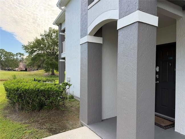 14037 Fairway Island Dr Unit 211