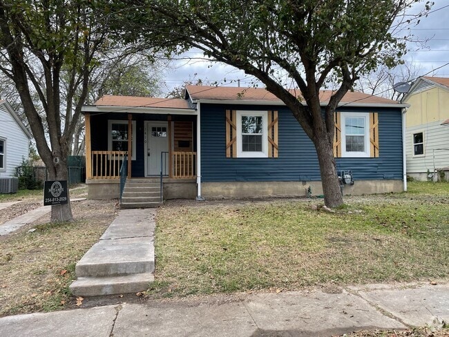 Building Photo - 1410 E Barton Ave Rental