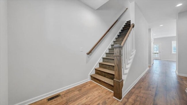 Photo - 1999 Kyles Wy