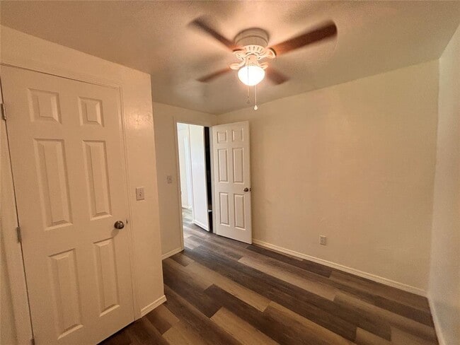 Photo - 9001 NE 36th St