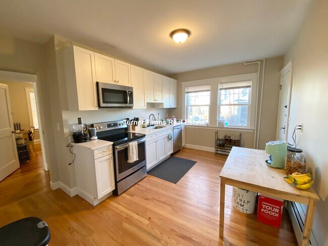 Photo - 21 Moraine St Unit 1