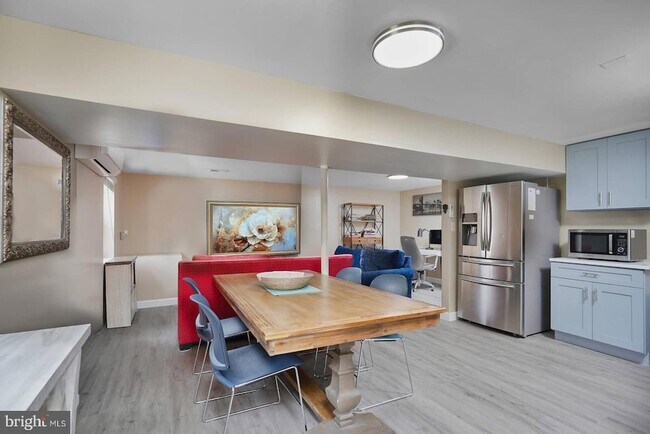 Photo - 5808 Meridale Rd