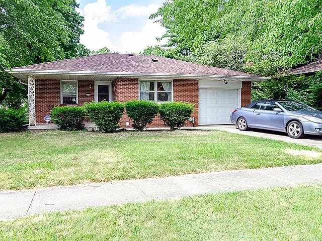 Building Photo - 1302 E Mumford Dr