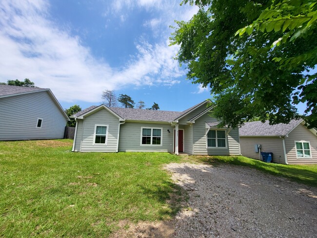 Photo - 6205 County Rd 1143 House