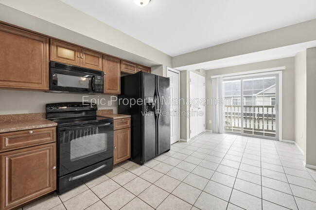 Photo - 14204 Lakeside Blvd N