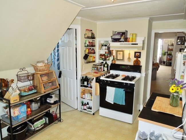 Photo - 15 Clyfton St Unit 3