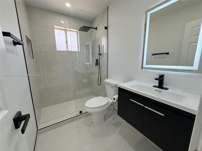 Photo - 3252 W 70th St Unit 202