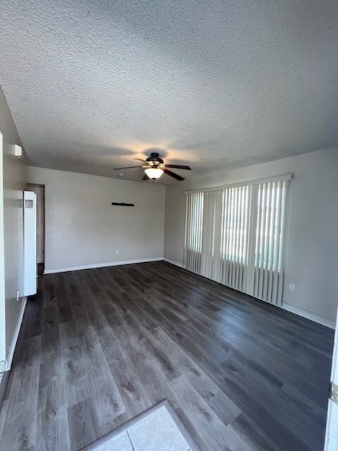 Photo - 1816 Rose Ave