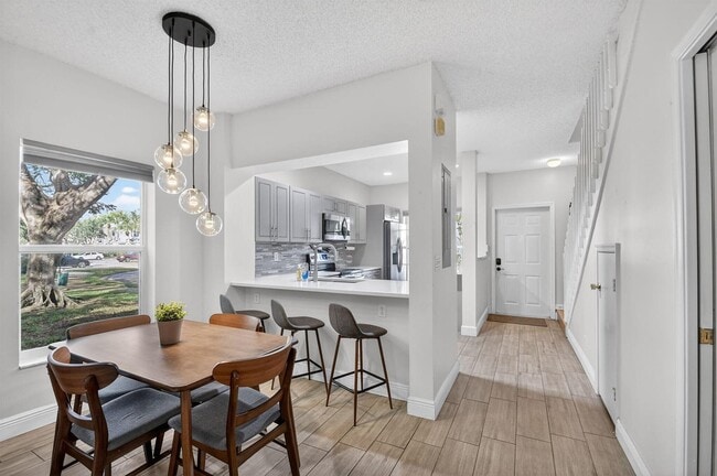 Photo - 5015 Palmbrooke Cir