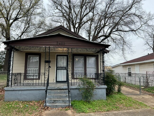 Photo - 2603 Felix Ave House