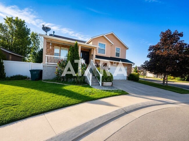 Photo - 10912 Poplar Brook Pl