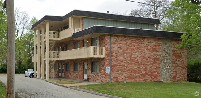 Building Photo - 801 N Ann St Unit 6 Rental