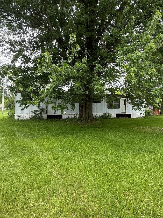 Photo - 1404 Rumbaugh Ln