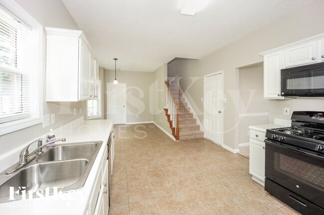 Photo - 609 Togwatee Pass