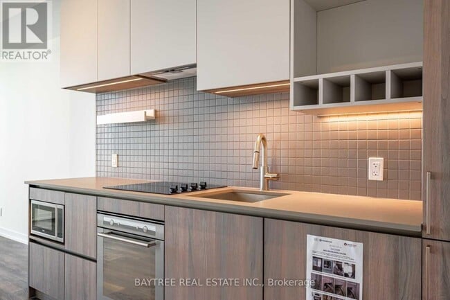 Photo - 950 Portage Pkwy Unit 3510