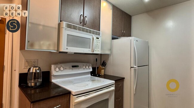 Photo - 928 Homer St Unit 1002