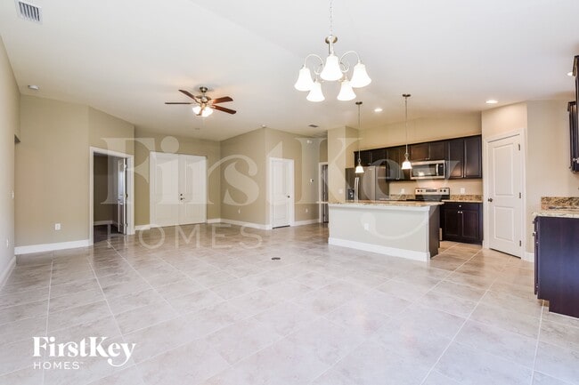 9023 Caloosa Rd