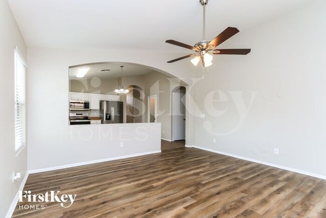 Photo - 29271 N Rosewood Dr