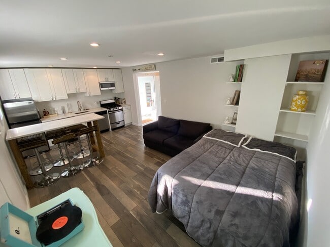 Photo - 1-30 Beach 61st St