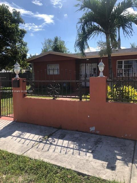 Building Photo - 20154 NW 12th Pl Unit 1 Rental
