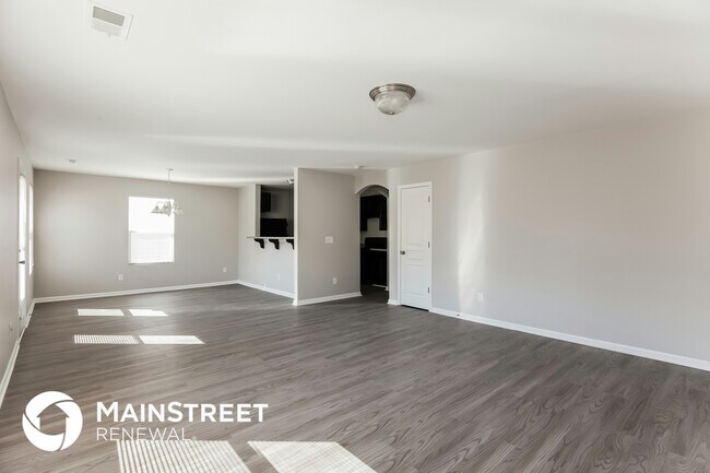 Photo - 512 Ellingsworth Ln