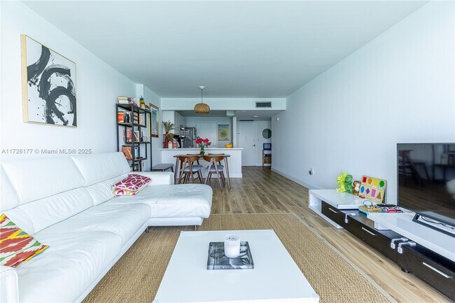 1228 West Ave Unit 701