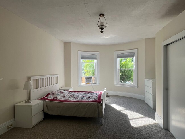 Photo - 26 Jefferson St