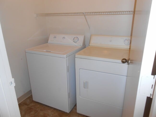 Laundry Room - Tuckernuck Trail
