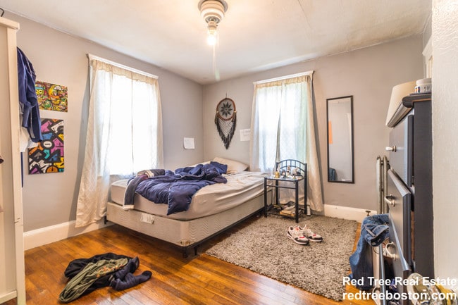 Photo - 163 Hillside St Unit 1