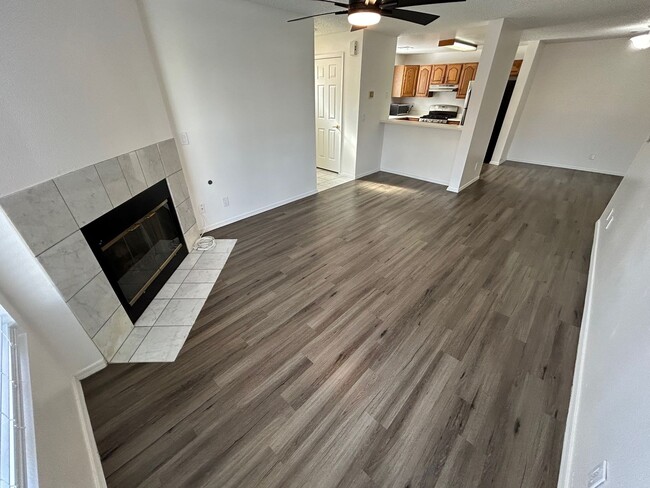 Photo - BEAUTIFULLY UPGRADED CONDO - SPACIOUS 2 BEDROOM, 2 BATH TOP FLOOR IN PRIME LAS VEGAS LOCATION