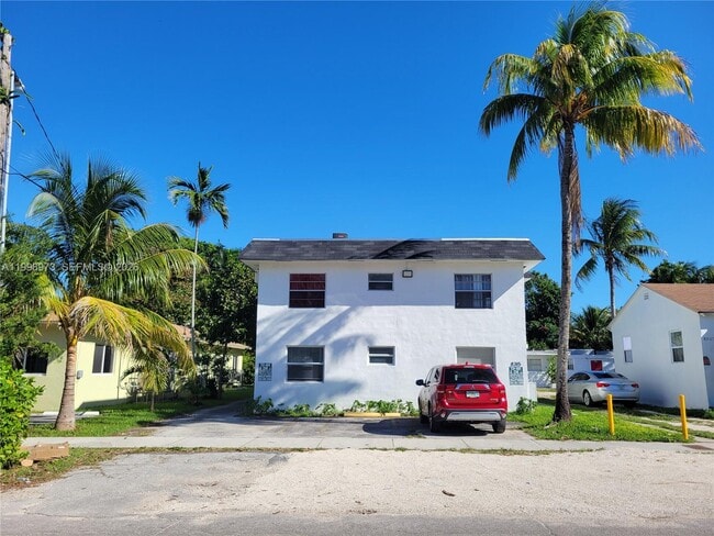 Photo - 8315 NE Miami Ct Unit 4