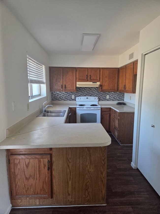 Photo - Higley & University single level house