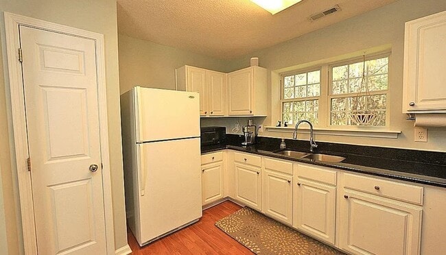 Photo - 5009 Gaithers Pointe Dr