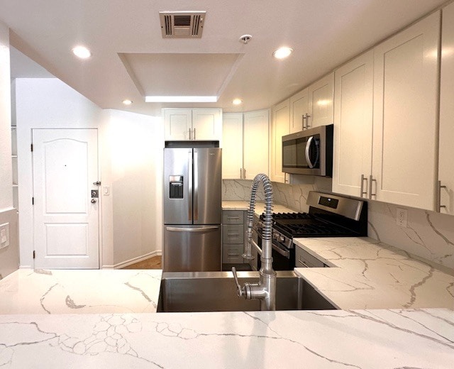 Photo - 4750 Templeton St Unidad 1111