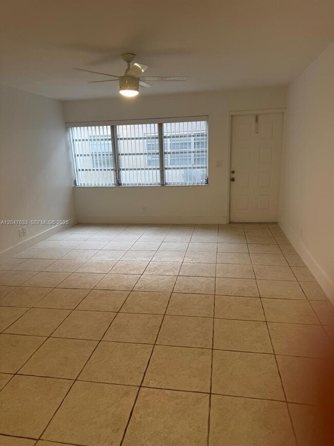Photo - 10116 Twin Lakes Dr Unit 11-C