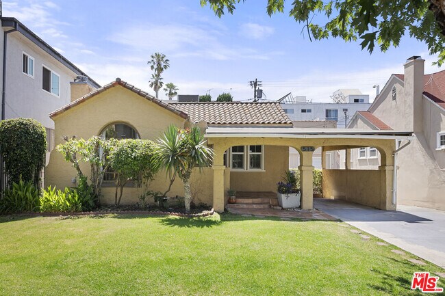 Photo - 515 Kings Rd Casa