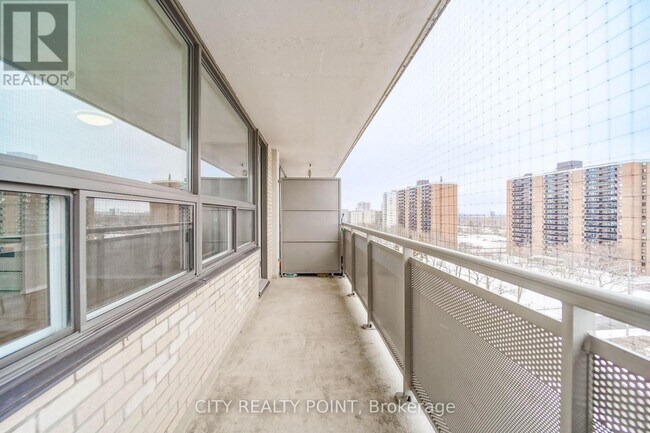 Photo - 6200 Bathurst St Unit 503