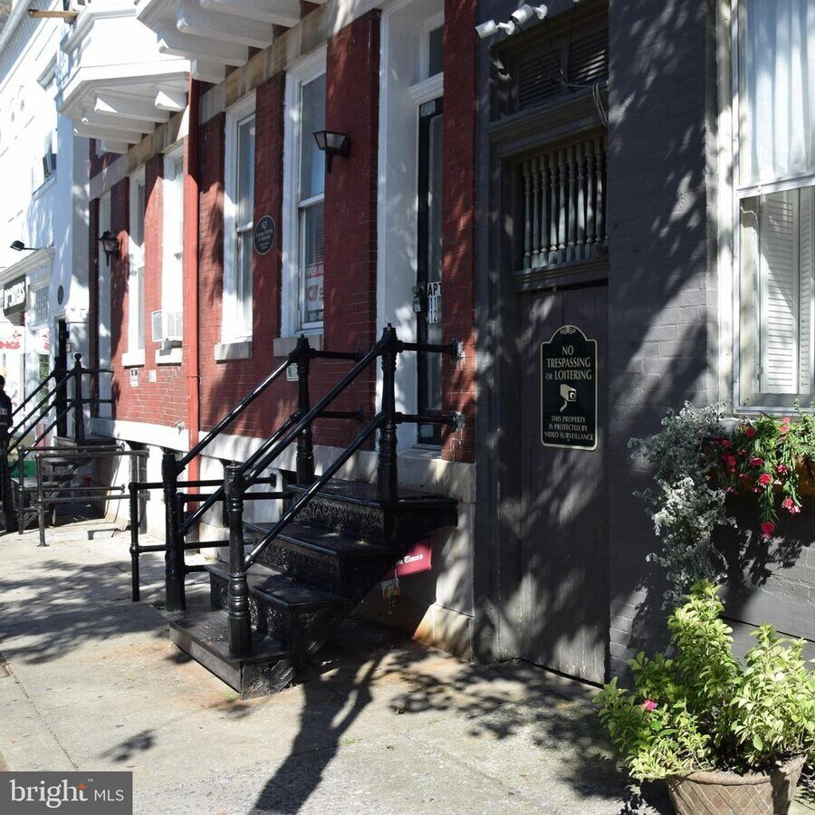 Photo - 106 N Market St Apartamento Unidad 6