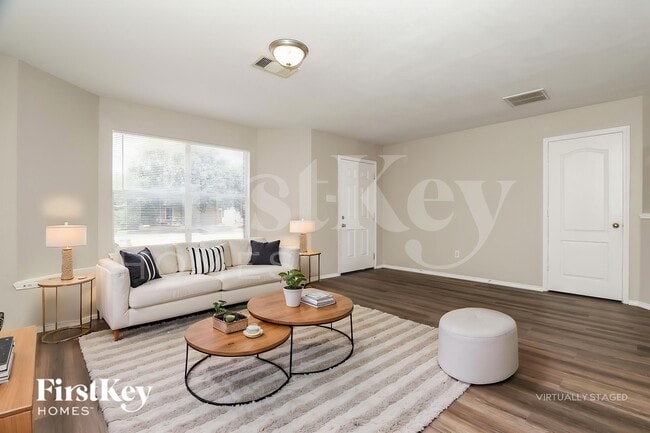Photo - 6026 Ironmill Creek