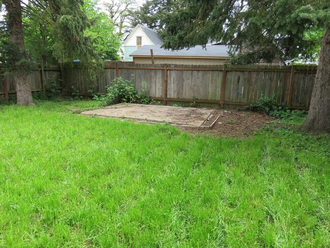 Photo - 4 bed 1 bath