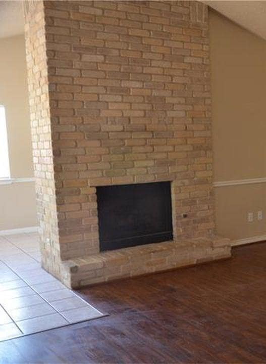 Photo - 609 Riverwood Dr
