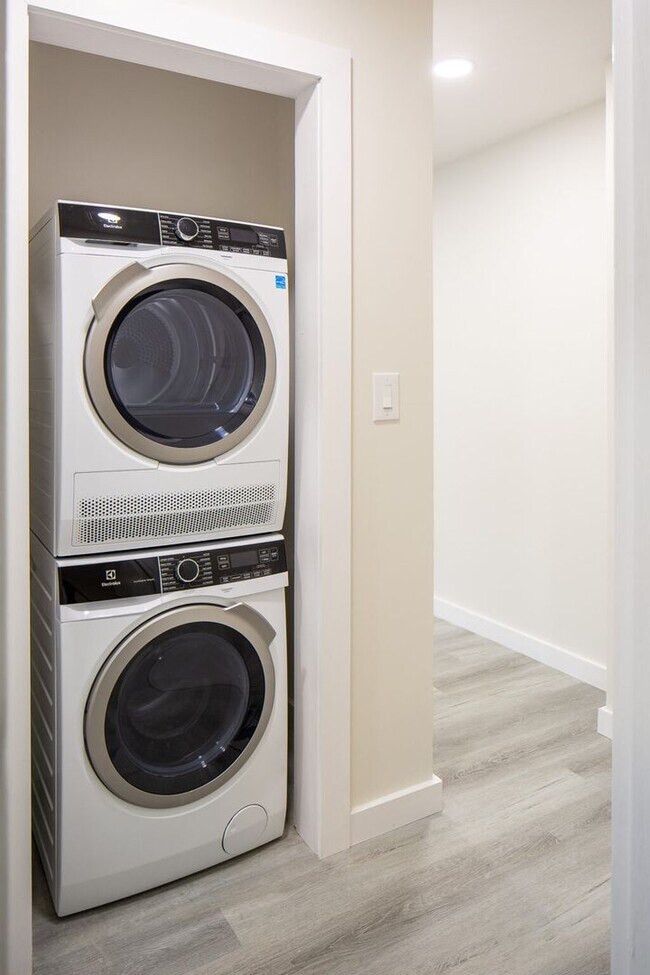 Photo - Grandview Gardens