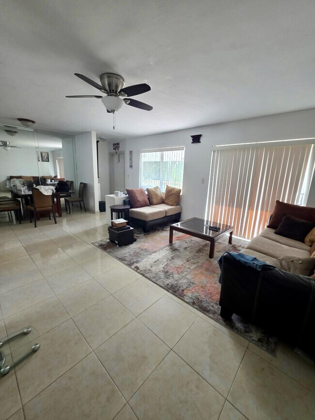 Photo - 2245 Fillmore St Unit 7