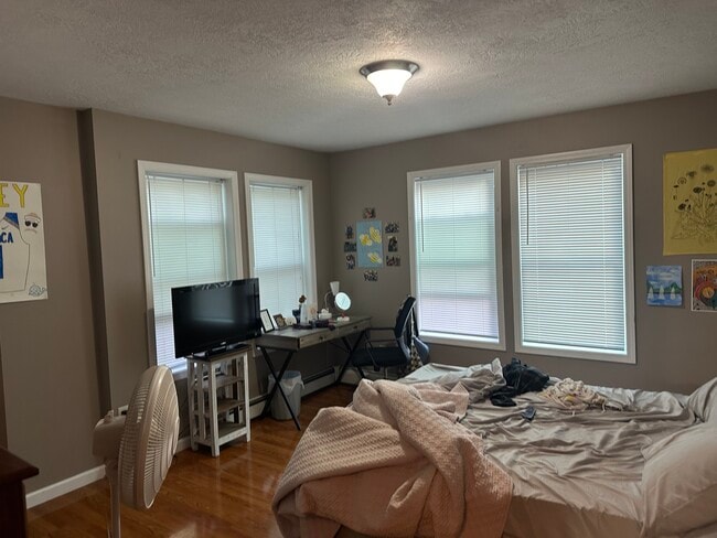 Photo - 318 Pleasant St Unit 318