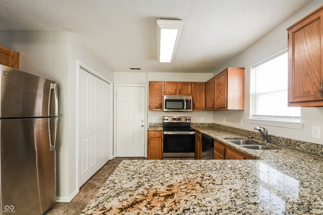 Photo - 4024 Village Trace Blvd