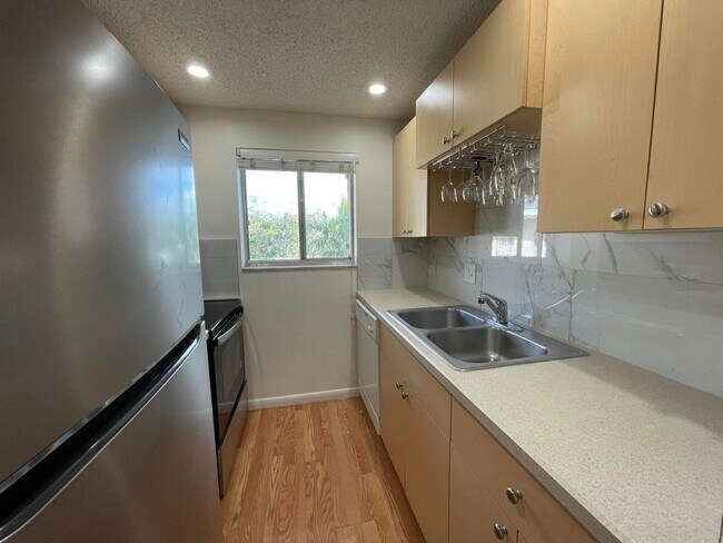 Photo - 221 SE 1st Ave Unit 202