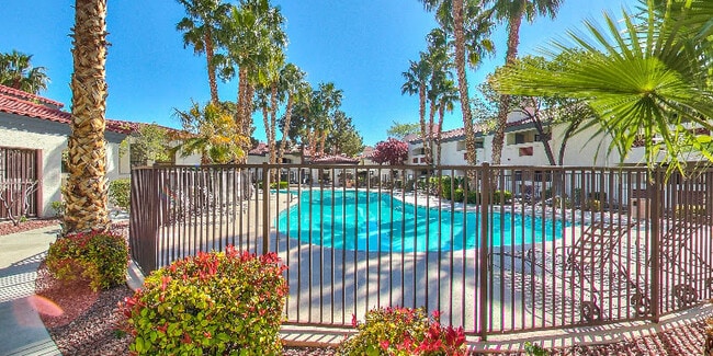 Building Photo - 8455 W Sahara Ave Unit 2-4 Rental