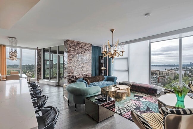 Photo - Experience Downtown Bellevue Luxury - Full... Unit 1507