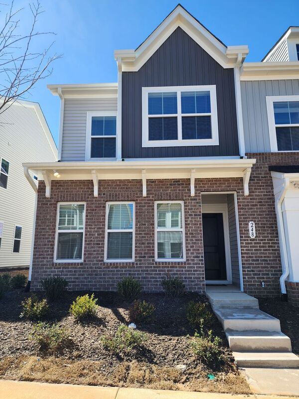 Photo - 248 Chesapeake Cmns St Townhome