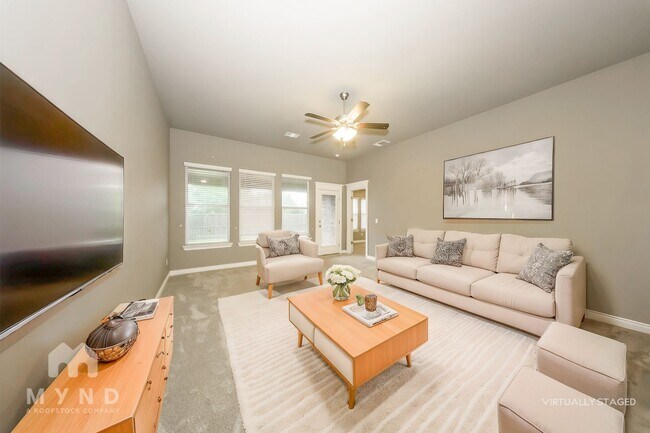 Photo - 1019 Merlin Dr